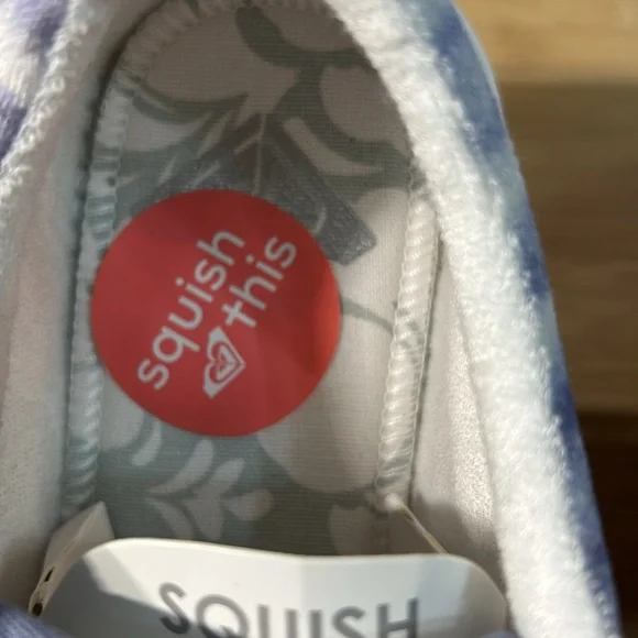 Roxy Sheilahh Sneakers Tie-Dye Sneakers (TS11) - Picture 12 of 15